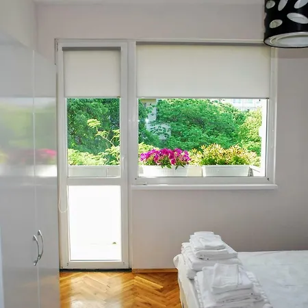 شقة Gramophome